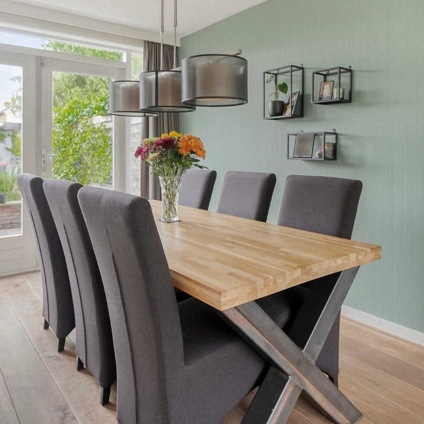 Stevige houten eettafel met stalen poten industrieel, Huis en Inrichting, Tafels | Eettafels, Zo goed als nieuw, 50 tot 100 cm