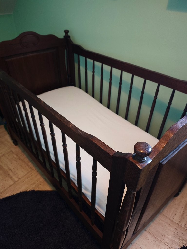 Baby commode en babybed, Ophalen, Zo goed als nieuw, Jongetje of Meisje