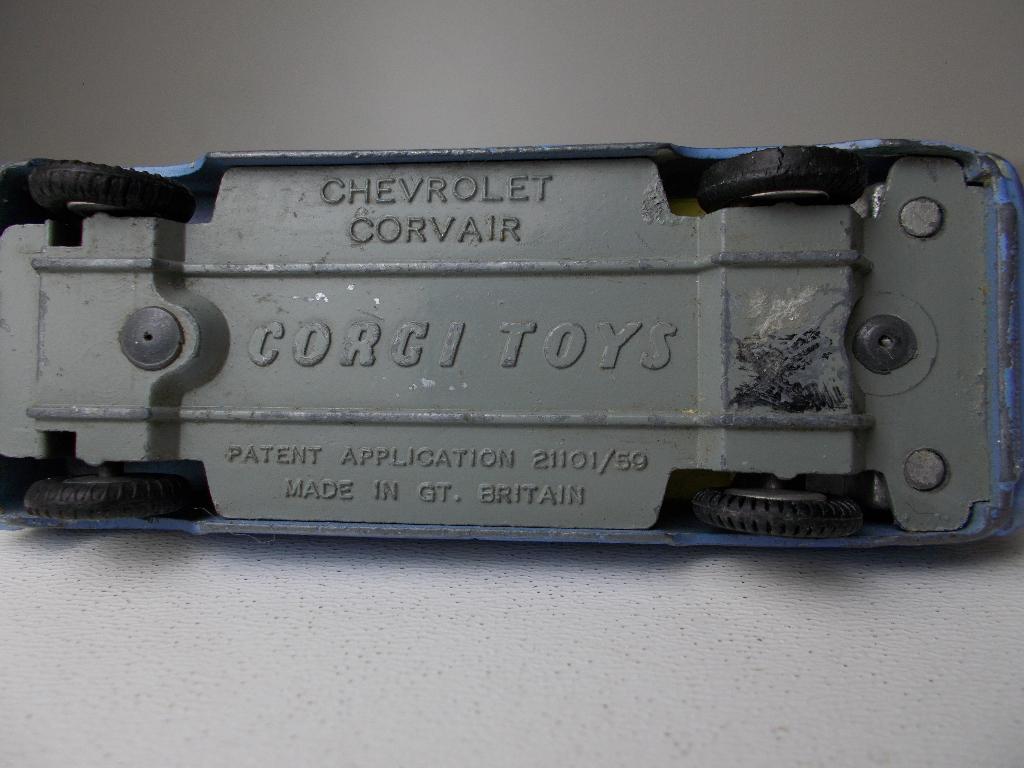 1960 Corgi Toys 229 CHEVROLET CORVAIR (Licht Blauw) -B-., Ophalen of Verzenden, Gebruikt, Auto, Corgi