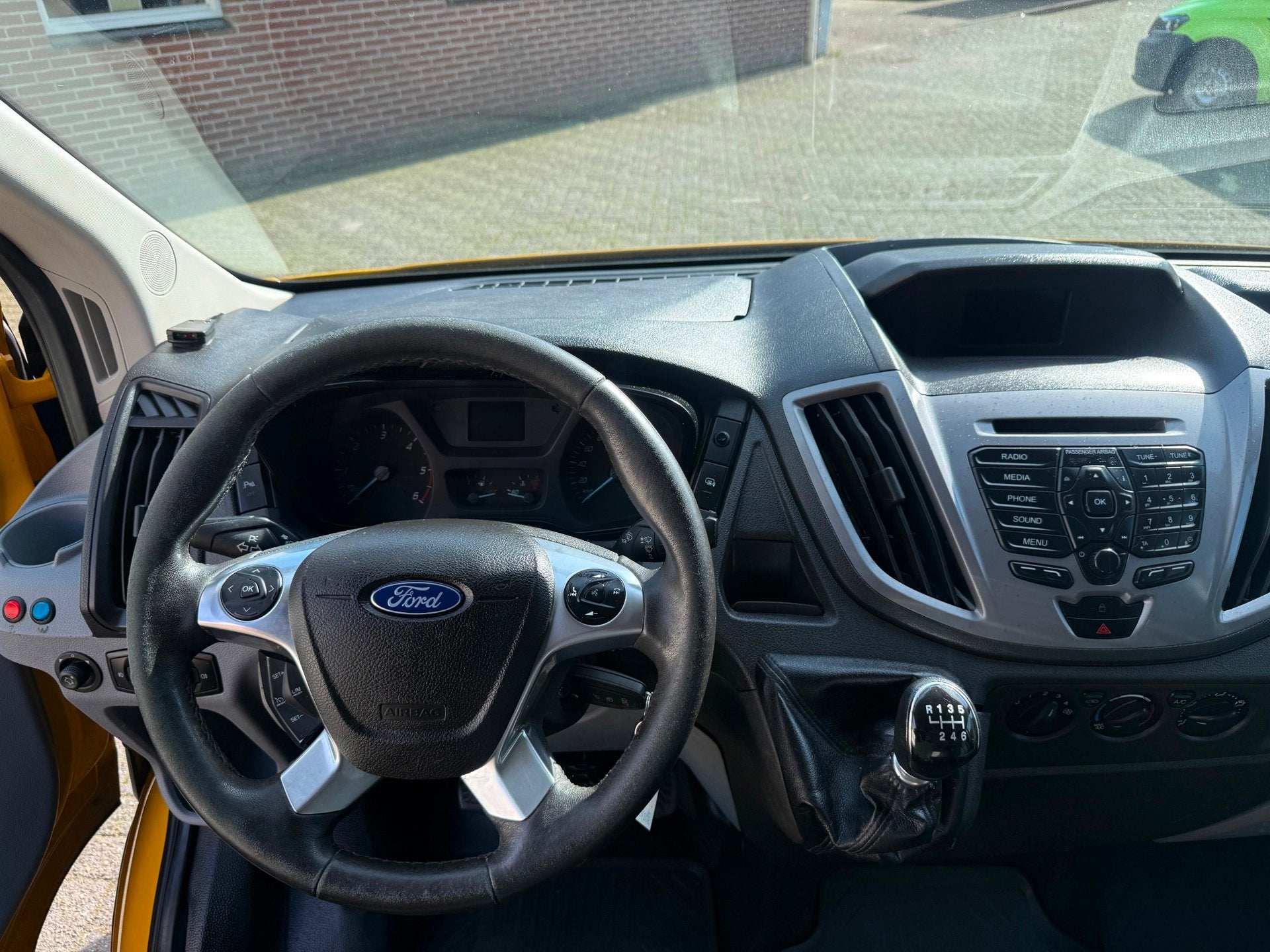 Ford Transit 350 2.0 TDCI L3H2 Trend 170pk cruise airco euro, Auto's, 13 km/l, Achterwielaandrijving, Euro 6, 2800 kg