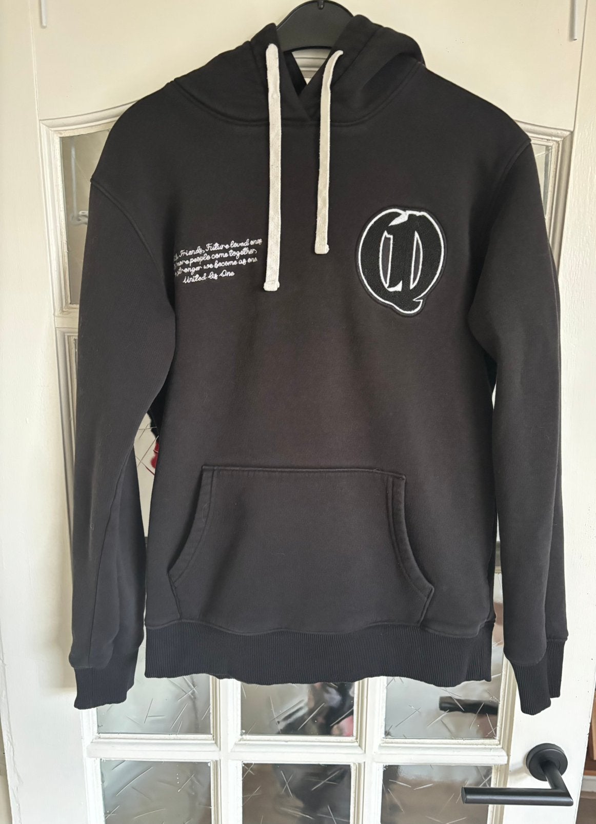 Hoodie S, Ophalen of Verzenden, Zo goed als nieuw, Zwart