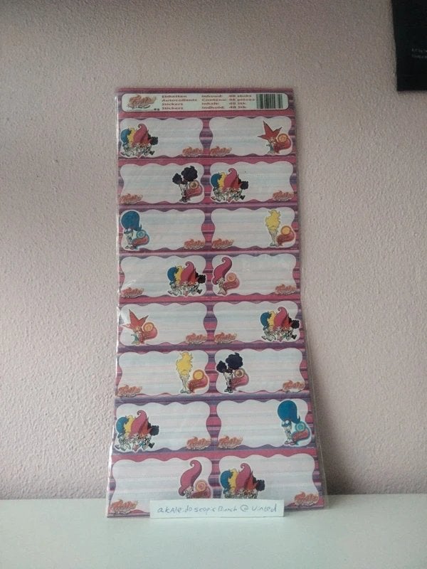 Trollz Stickervel Sealed, Ophalen of Verzenden, Nieuw, Strip of Tekenfilm