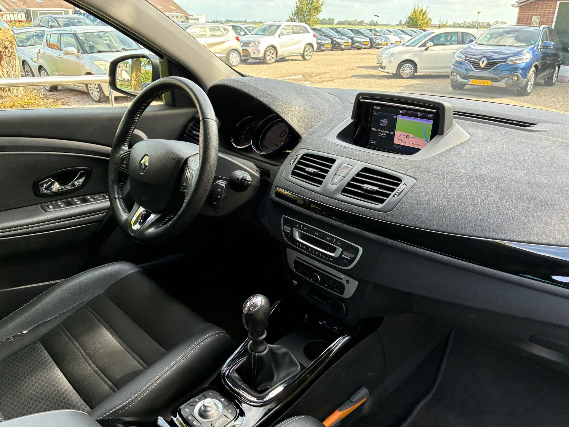 Renault Mégane Estate 1.2 TCe Bose | Leder + Navi + Clima +, Auto's, Voorwielaandrijving, Stof, Gebruikt, 4 cilinders