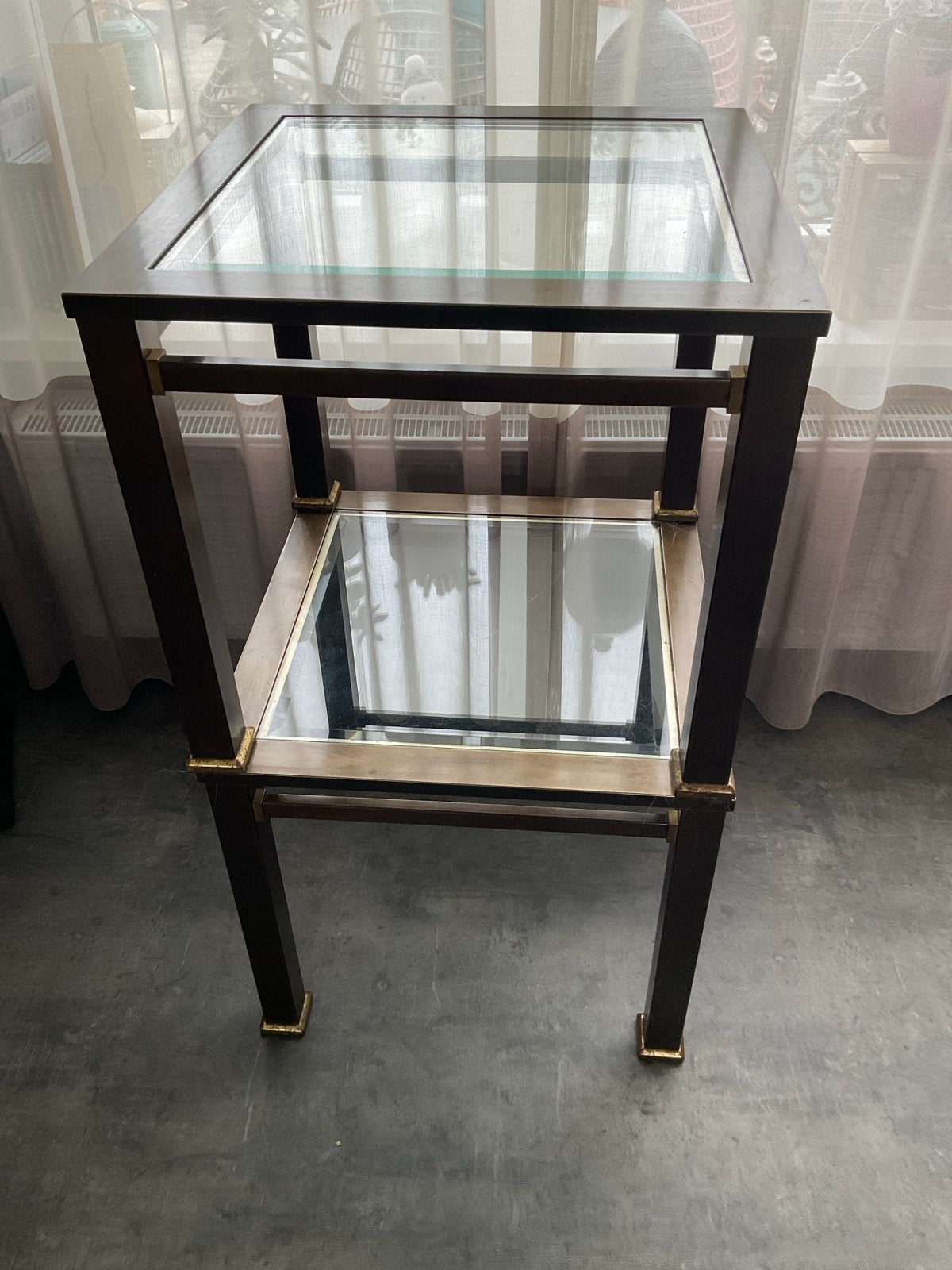Set van 2 vierkante bijzettafels met glazen blad, Gebruikt, Metaal of Aluminium, Vierkant, 55 tot 75 cm