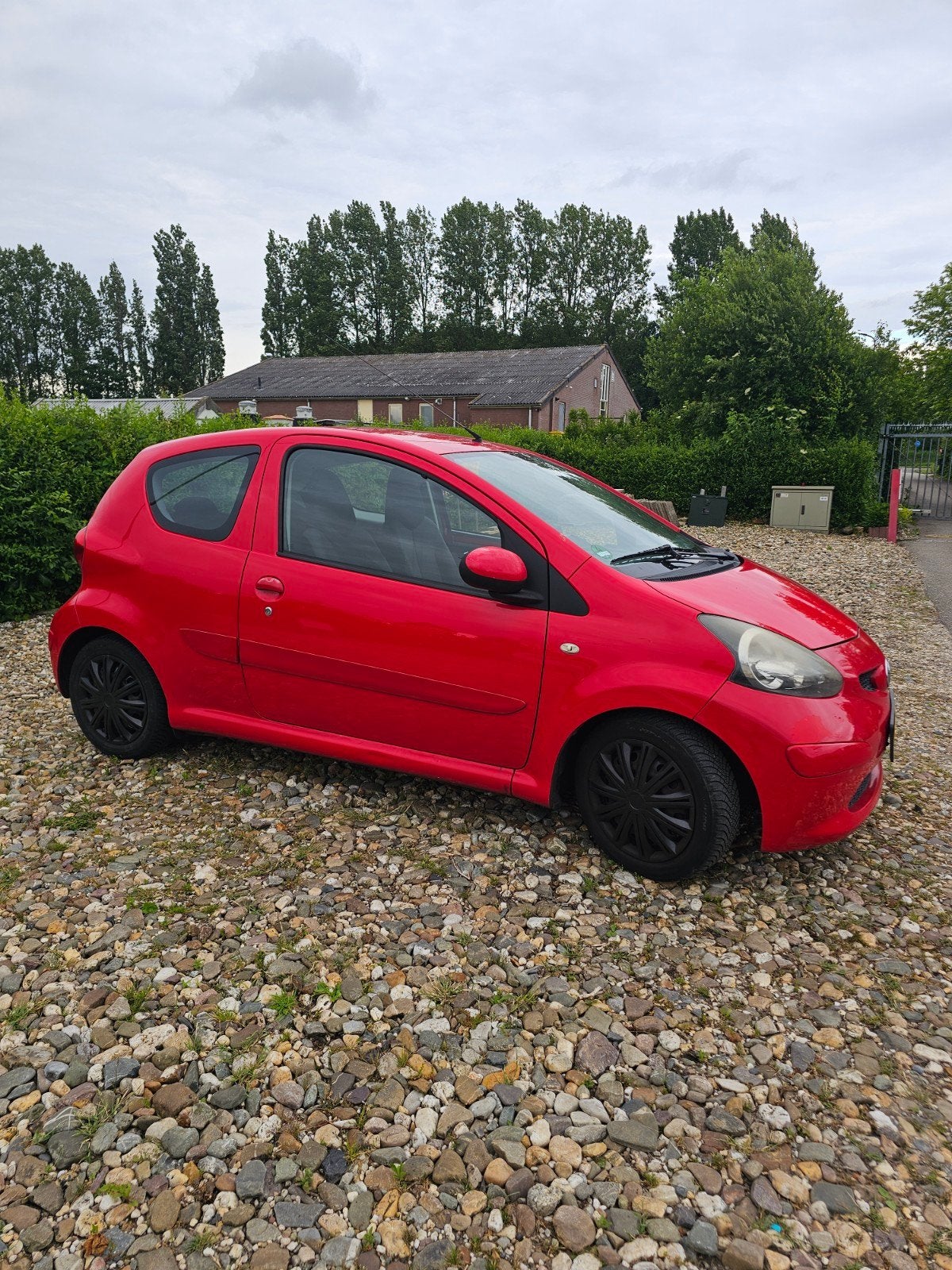 Toyota Aygo 1.0 12V Vvt-i 3DRS MMT 2008 Rood, Auto's, Toyota, Voorwielaandrijving, 4 stoelen, 68 pk, Handgeschakeld
