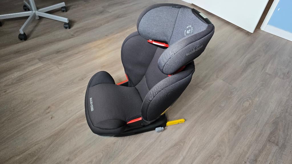Maxi-Cosi RodiFix autostoel met ISOFIX – nette staat, Kinderen en Baby's, Autostoeltjes, Ophalen, 15 t/m 36 kg, Zo goed als nieuw