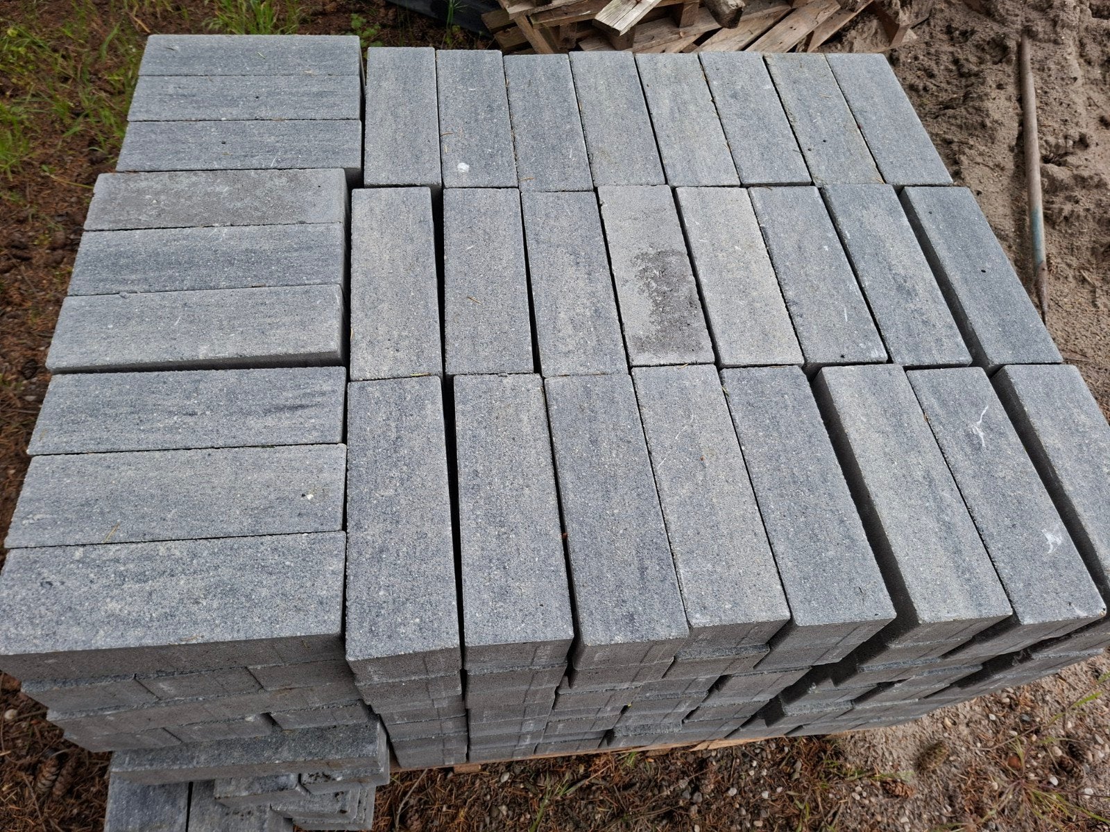 Te koop 9,6m2 longstones  33x11x8cm, Overige materialen, Gebruikt, 20 tot 40 cm, 10 m² of meer
