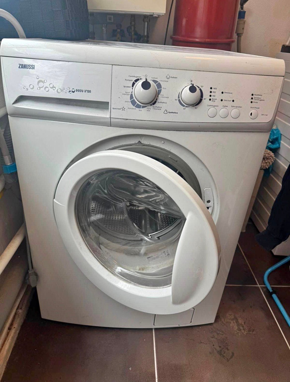 Zanussi wasmachine aangeboden, Ophalen, 1200 tot 1600 toeren, 4 tot 6 kg, Energieklasse A of zuiniger
