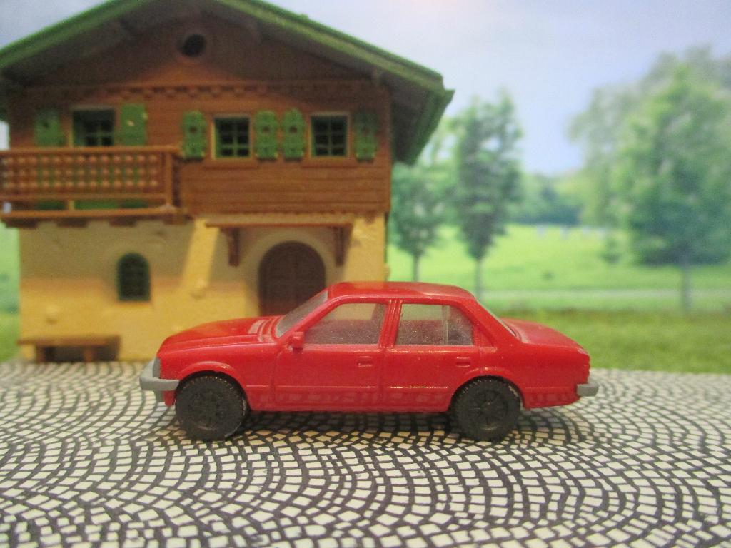 Opel Rekord E - Fleischmann rood, Hobby en Vrije tijd, Modelauto's | 1:87, Ophalen of Verzenden, Zo goed als nieuw, Auto, Overige merken