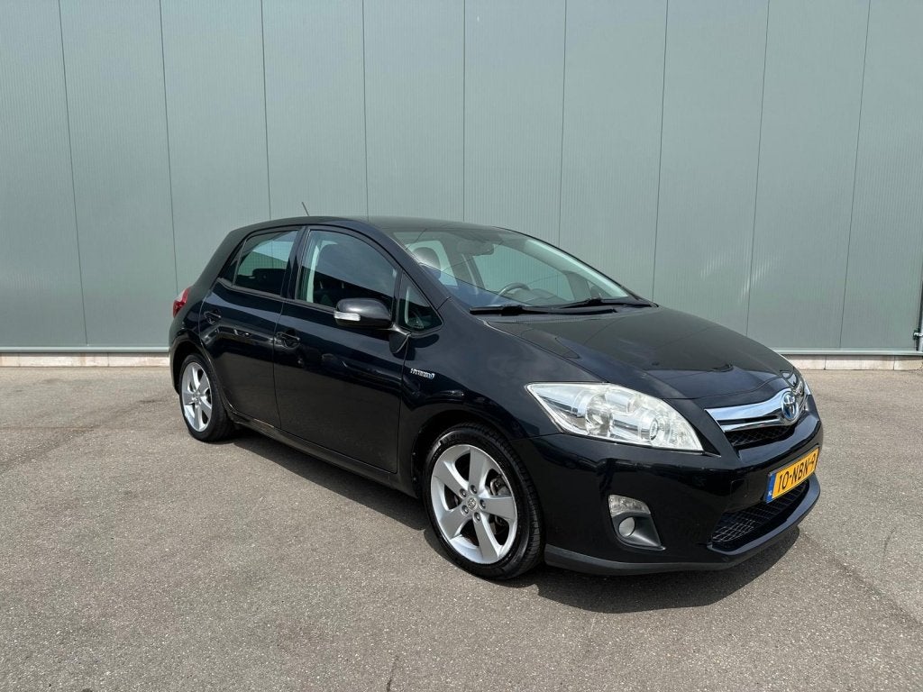 Toyota Auris 1.8 Full Hybrid Exe. CAMERA | TREKHAAK | AIRCO, Auto's, Toyota, Automaat, Euro 5, 4 cilinders, Zwart