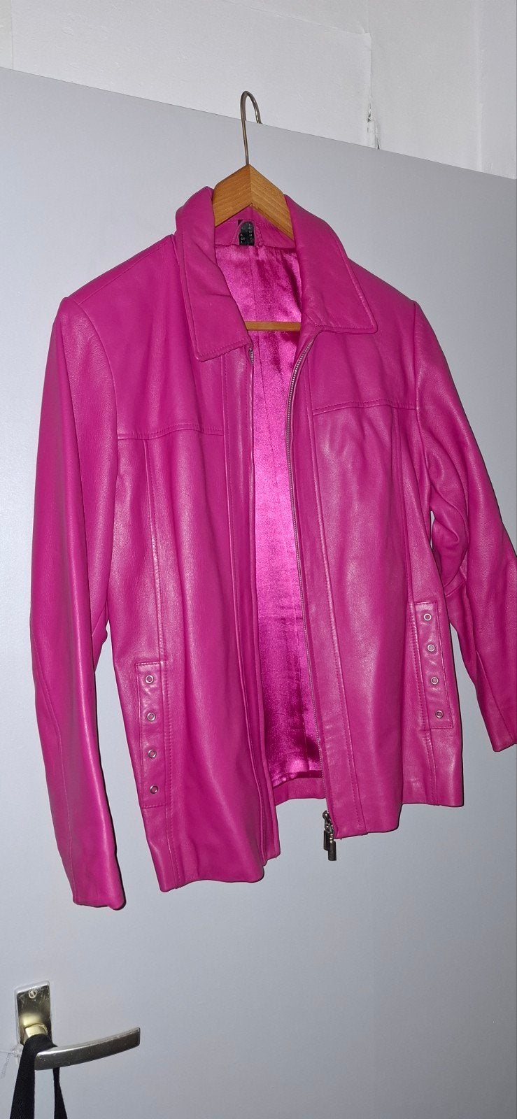 Leren jas fuchsia roze nieuwstaat maat 42, Kleding | Dames, Ophalen of Verzenden, Zo goed als nieuw, Maat 42/44 (L), Roze