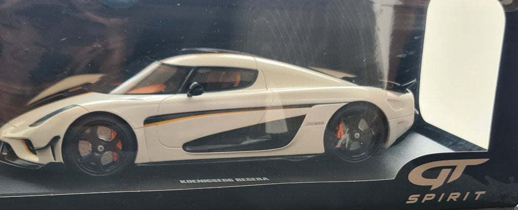 Koenigsegg Regera GT Spirit 1:18 White / Black Ltd. Edition, Hobby en Vrije tijd, Modelauto's | 1:18, Ophalen of Verzenden, Nieuw