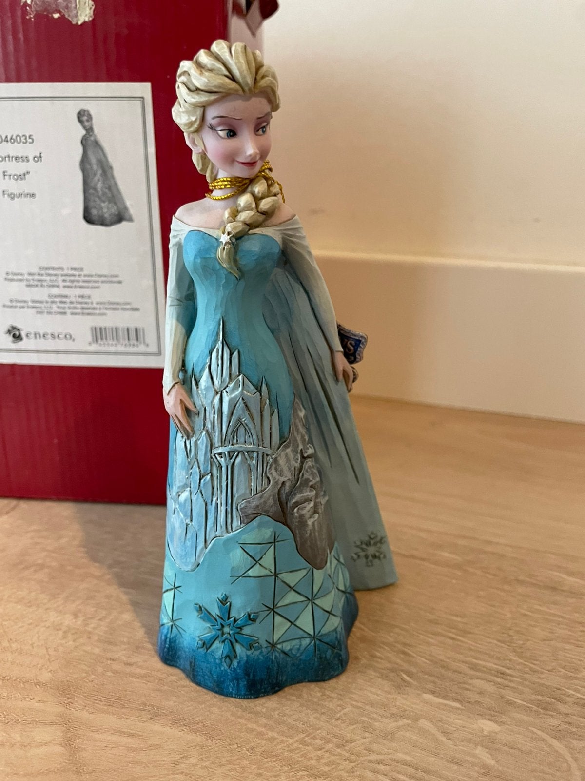 Jim Shore - Disney Traditions Frozen castle dress Elsa, Ophalen of Verzenden, Overige figuren, Zo goed als nieuw, Beeldje of Figuurtje