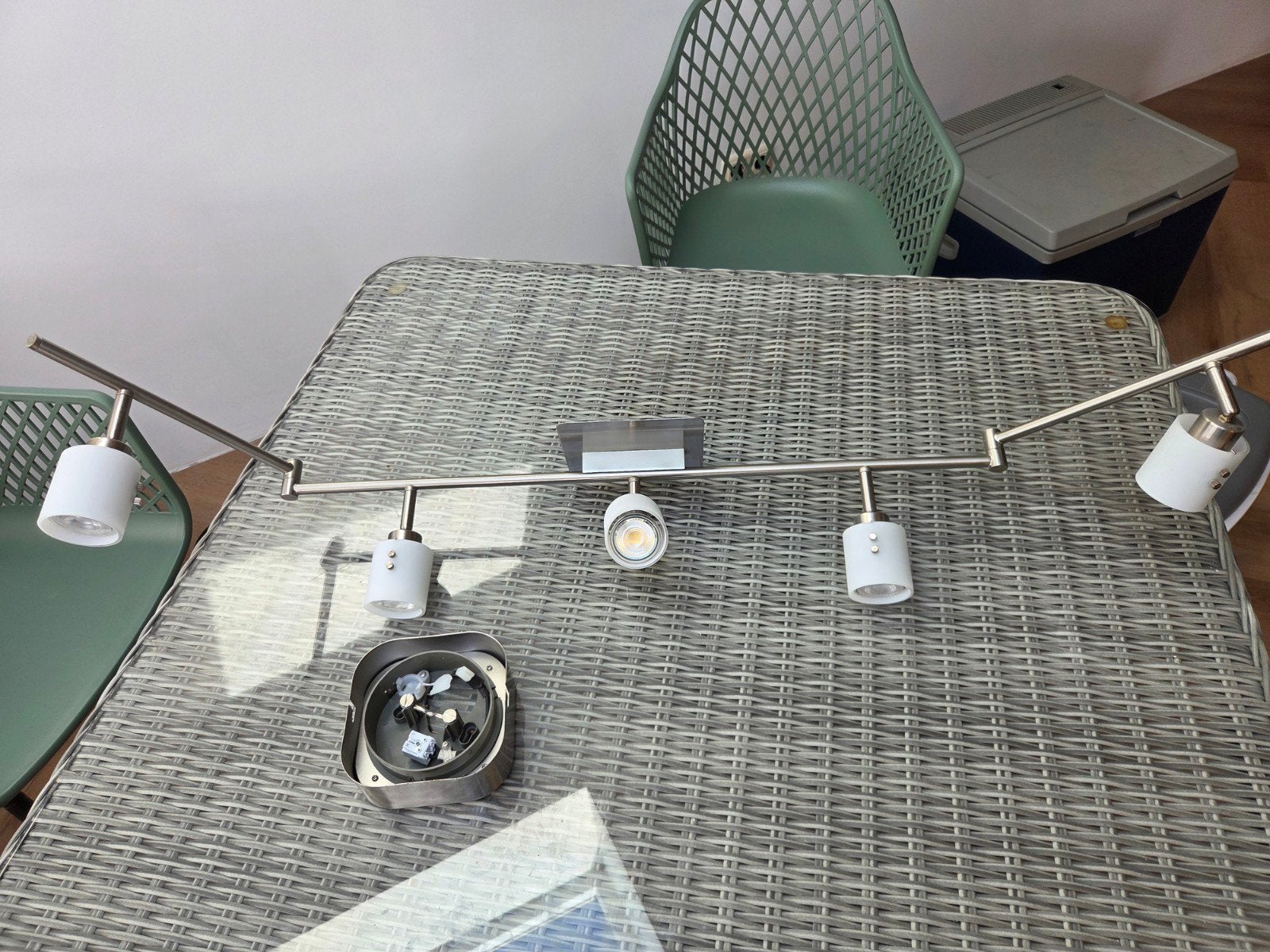 IKEA lamp met 5 verstelbare spots, Ophalen, IKEA, Plafondspot of Wandspot, Verstelbaar