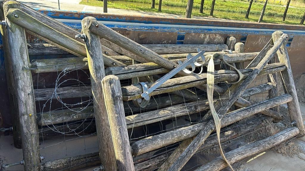 Historische bouwmaterialen, 2x bos hekken, Doe-het-zelf en Verbouw, Metalen, Ophalen of Verzenden