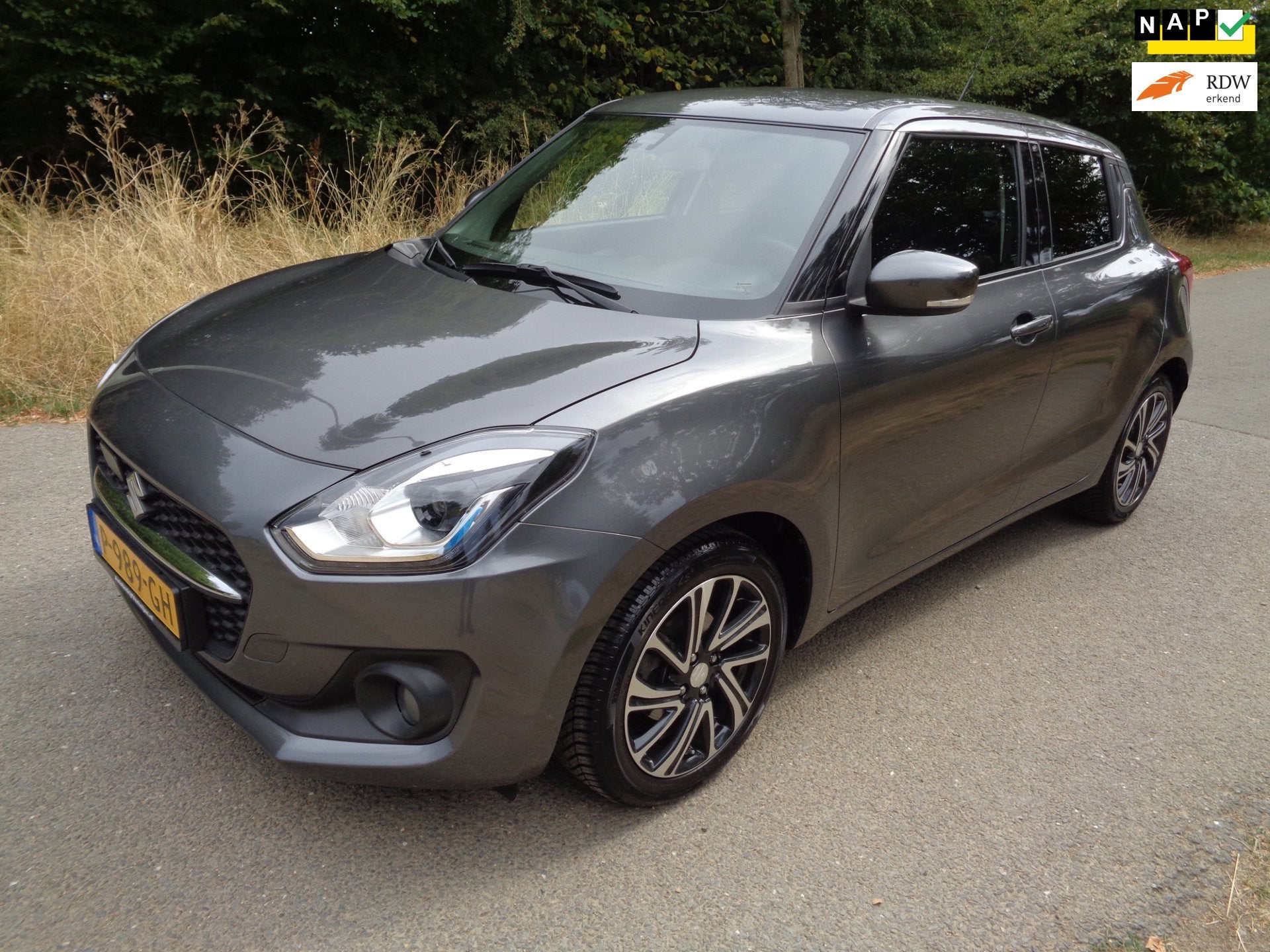 Suzuki Swift 1.2 Style Smart Hybrid Carplay!Adaptive!Camera!, Auto's, Suzuki, 83 pk, Automatische klimaatregeling, Gebruikt, 4 cilinders