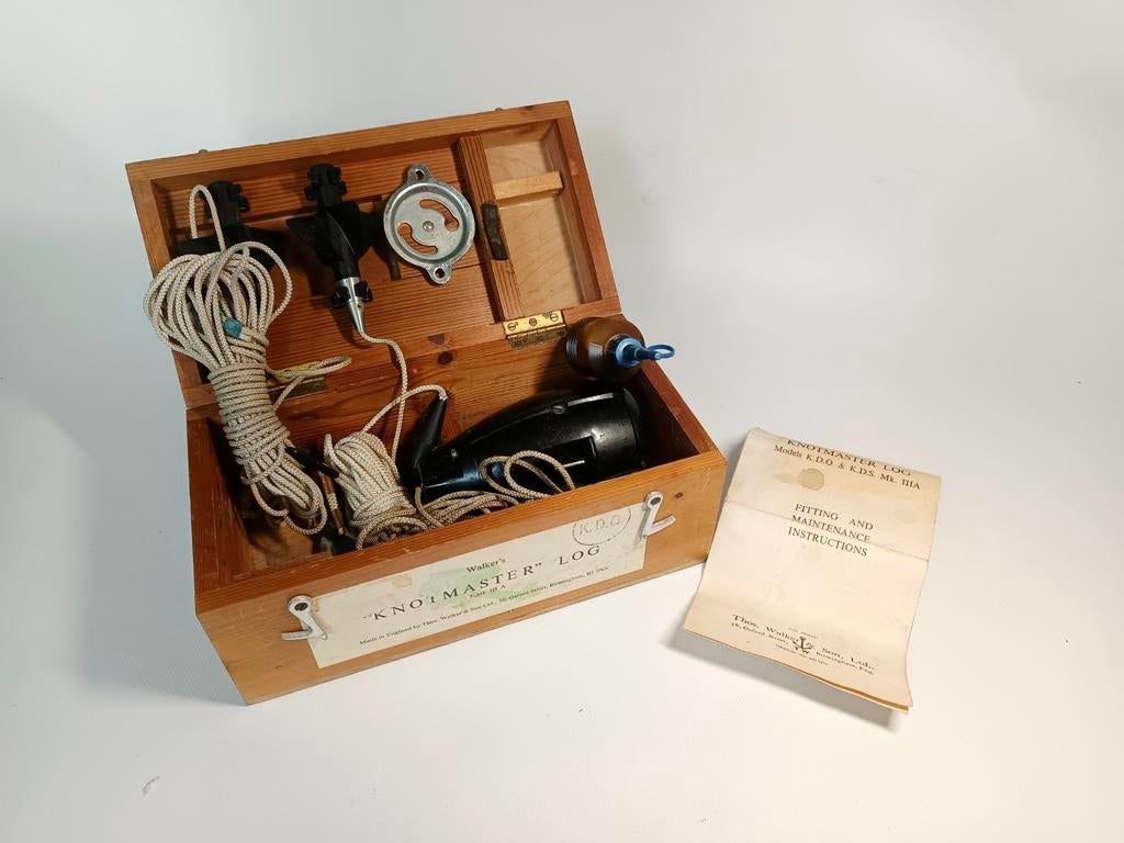 Walker’s Knotmaster Log Mk IIIA met kist en handleiding, Ophalen of Verzenden