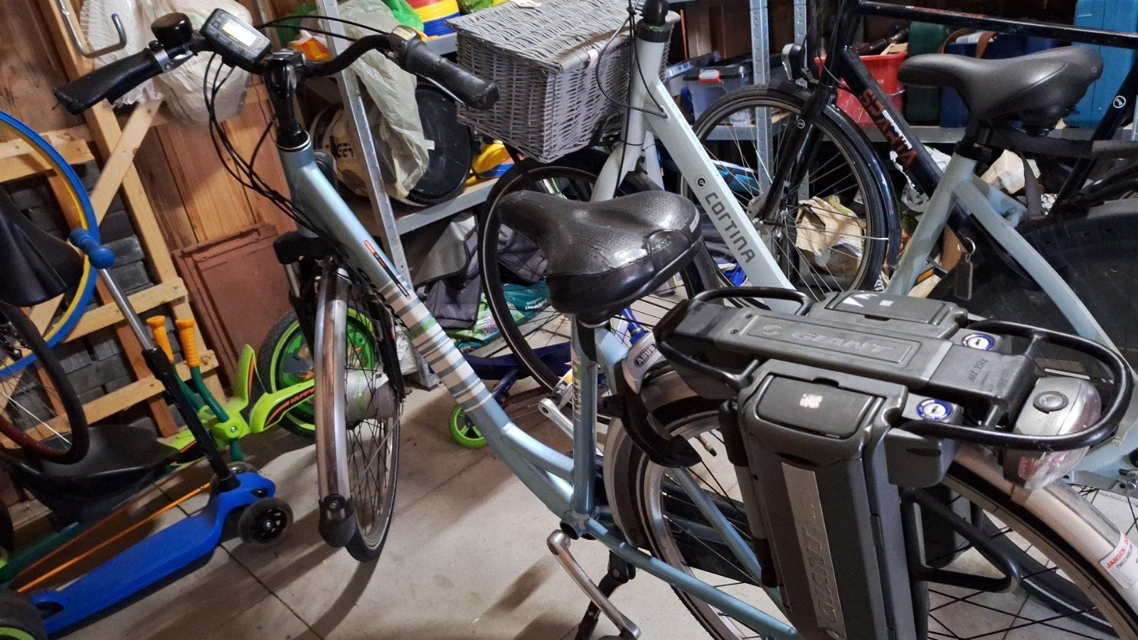 Giant Twist Go Double E-bike (defecte stroomkabel), Fietsen en Brommers, Elektrische fietsen, Ophalen, Gebruikt, Minder dan 30 km per accu