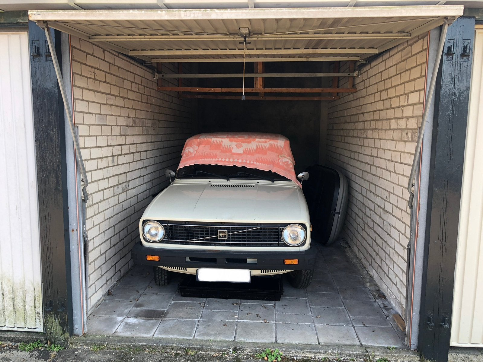 Garage te huur Lachappellestraat Breda, Auto diversen, Autostallingen en Garages