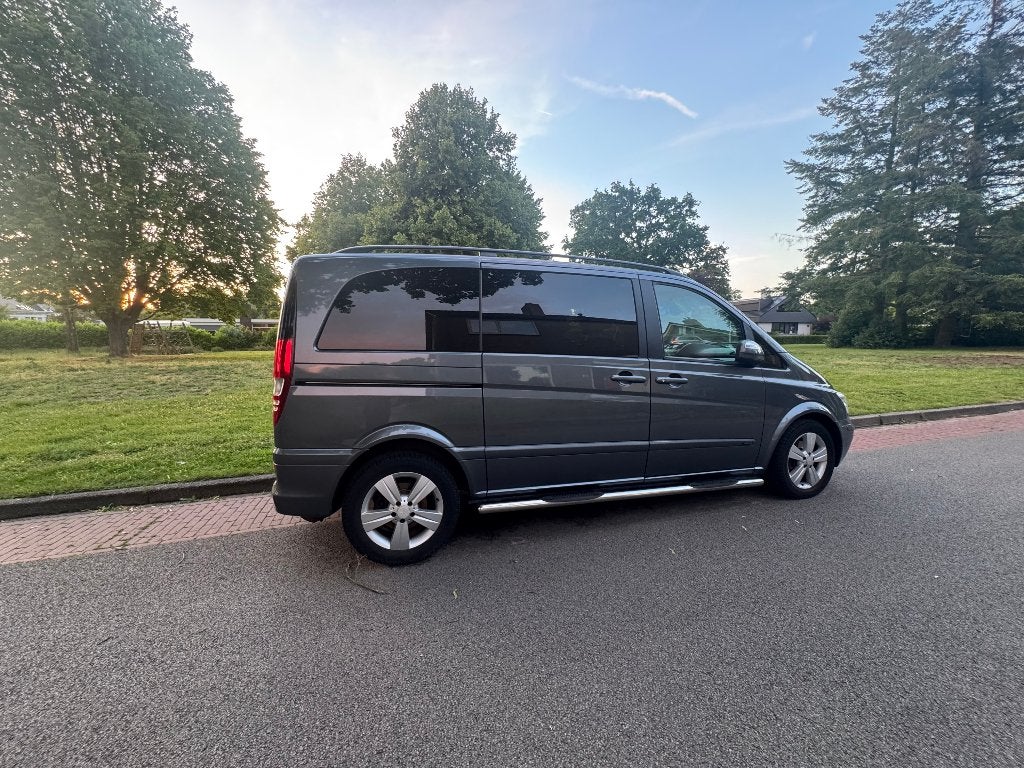 Mercedes-Benz Viano 3.0 CDI Kort AUT 2011 Grijs, Euro 5, 2000 kg, 255 €/maand, Lederen bekleding