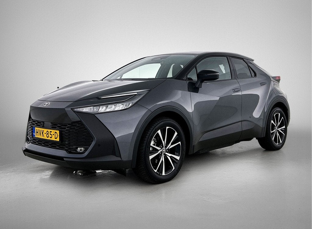 Toyota C-HR 2.0 Plug-in Hybrid 220 Dynamic (bj 2025), Auto's, Toyota, 12 maanden, Stof, 4 cilinders, Bedrijf
