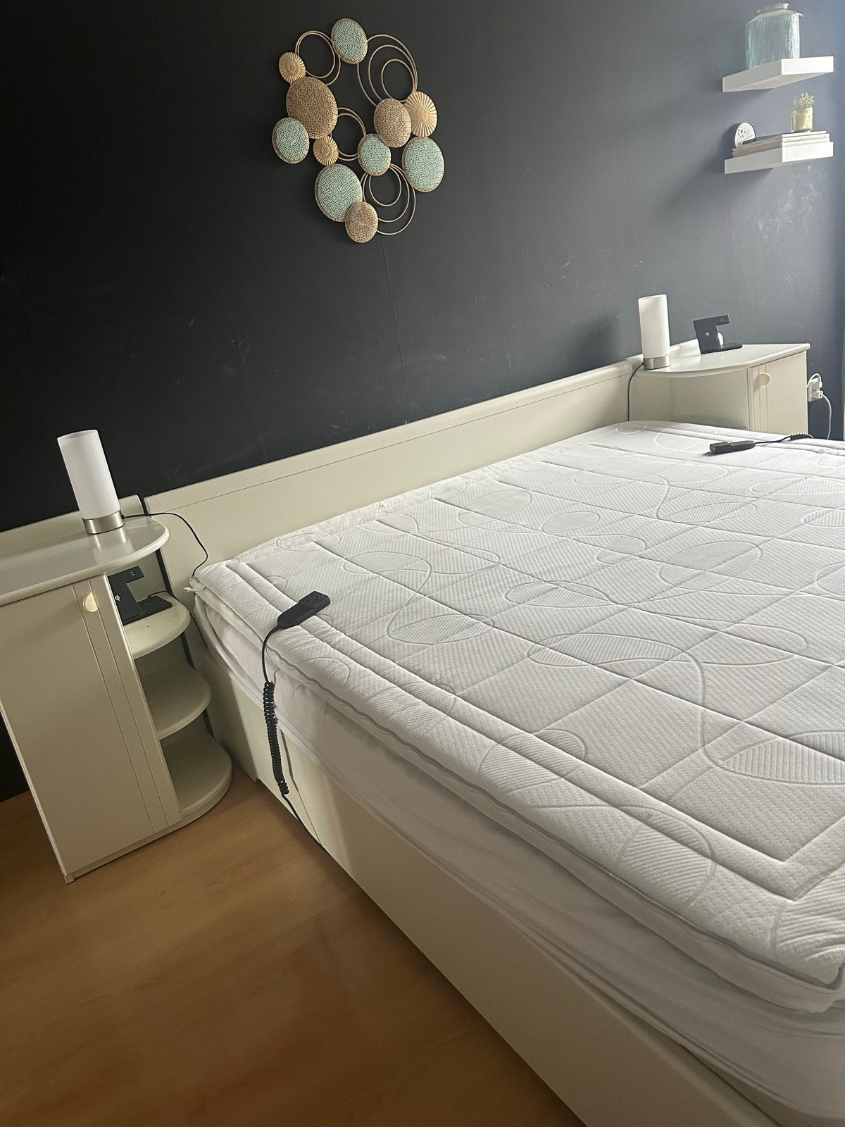 Elektrisch Tweepersoonsbed 180x200 incl. Matrassen & Topper, Huis en Inrichting, Slaapkamer | Bedden, Ophalen, Tweepersoons, 180 cm