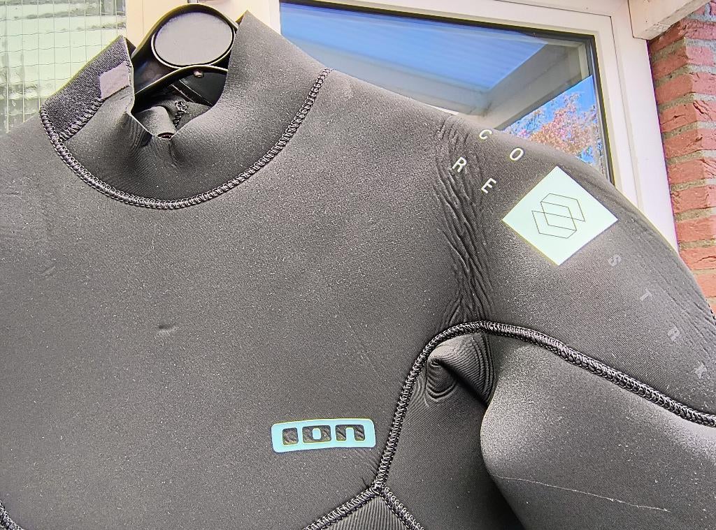 ion wetsuit 5/4mm 46xs, Watersport en Boten, Windsurfen, Ophalen, Nieuw, Overige typen