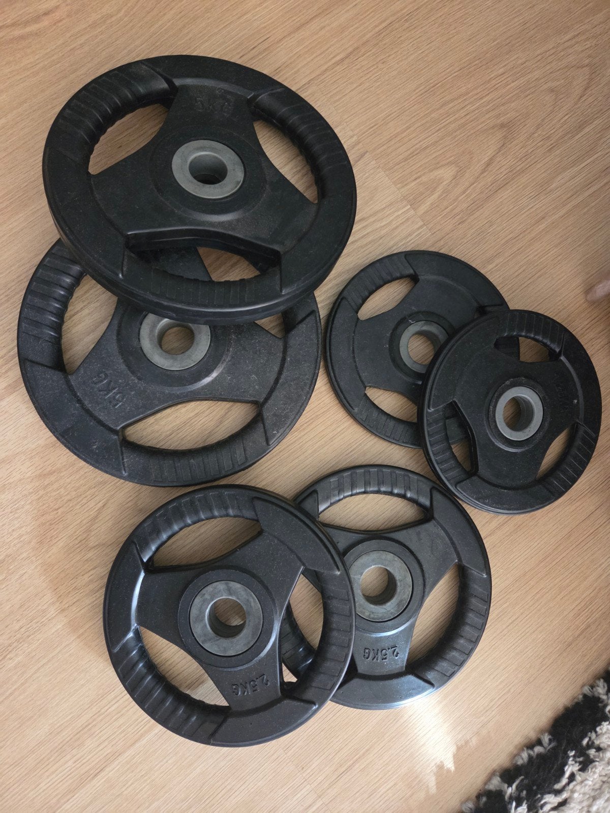 Olympische Barbell Set 20 kg (50 mm) – stang & schijven, Sport en Fitness, Ophalen, Zo goed als nieuw, Benen, Halterset