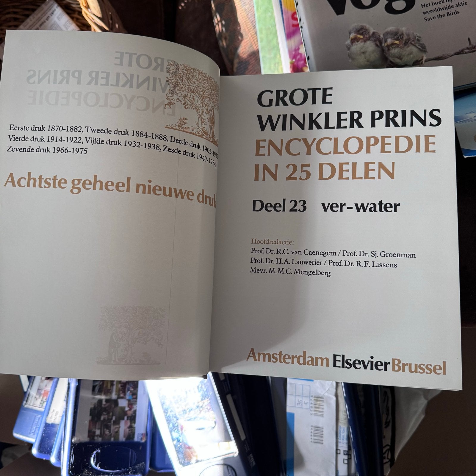 Grote Winkler Prins Encyclopedie 25 delen, 8e druk ,1979-84, Boeken, Complete serie, Algemeen, Ophalen, Gelezen