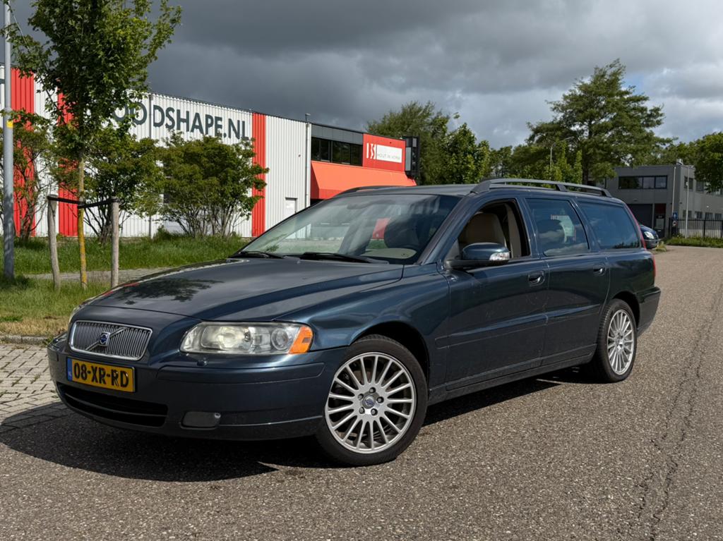 Volvo V70 2.0 T | Vol opties |, Auto's, Achterwielaandrijving, Zwart, 1984 cc, Stationwagon
