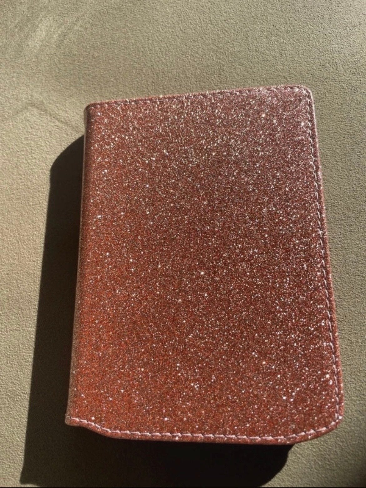 Glitter E-reader Hoesje - pocketbook verse pro- Nieuw, Computers en Software, Ophalen of Verzenden, Nieuw, 6 inch of minder
