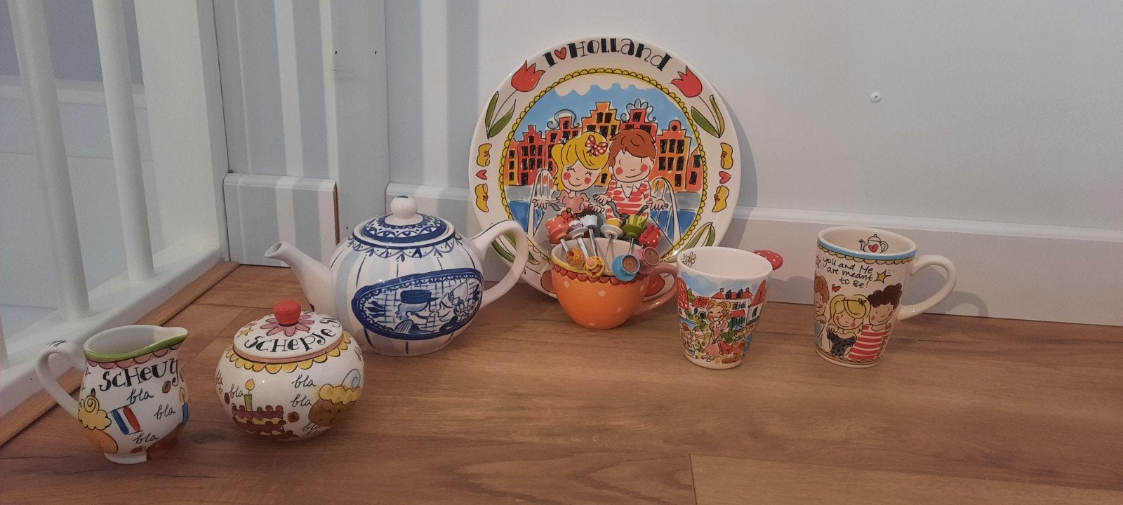 Blond Amsterdam servies, Huis en Inrichting, Keuken | Servies, Ophalen, Zo goed als nieuw, Aardewerk