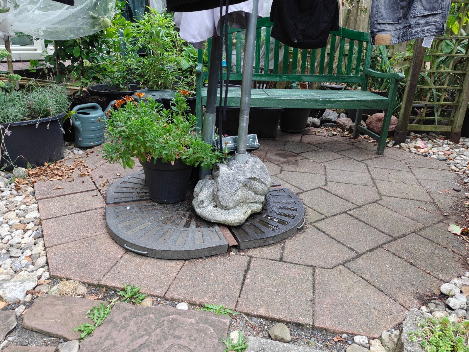 gratis 8 hoekig ronde cirkel 2,70/2,70 m., Tuin en Terras, Ophalen, Gebruikt, Beton, Terrastegels