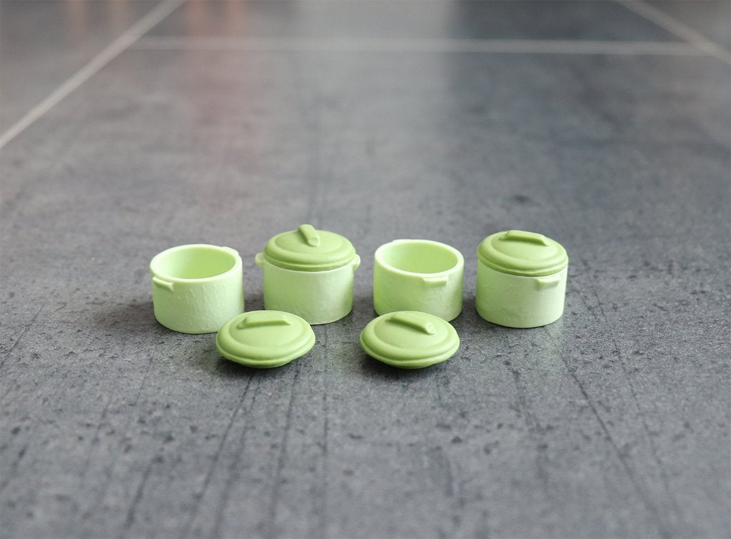 Kookpan pan met deksel keuken miniatuur nieuw 1:12 Groen, Ophalen of Verzenden, Nieuw, Decoratie