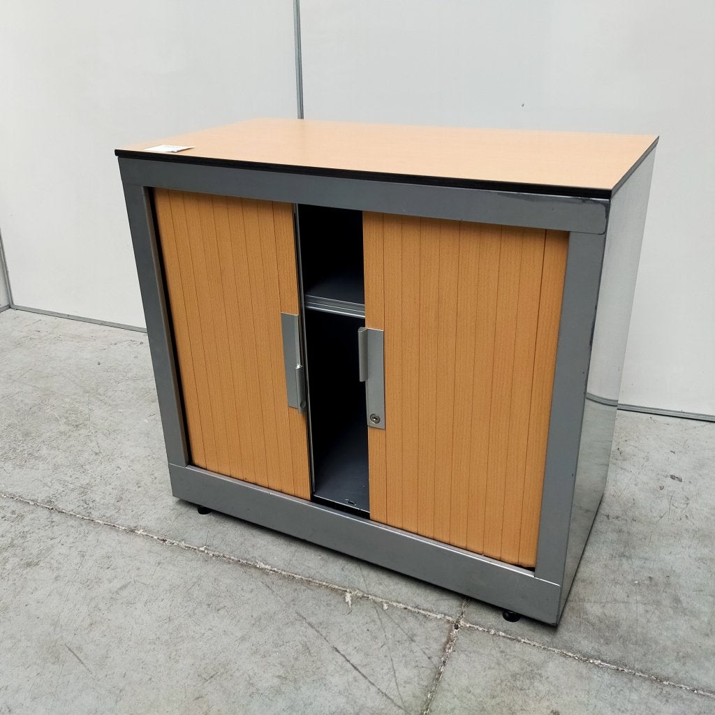 Roldeurkast - 73x80x44 cm, Niet ingevuld, Gebruikt, Niet ingevuld, Niet ingevuld