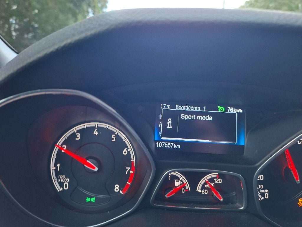 Foto 13 van Ford Focus 2.0 Nieuwe Apk
