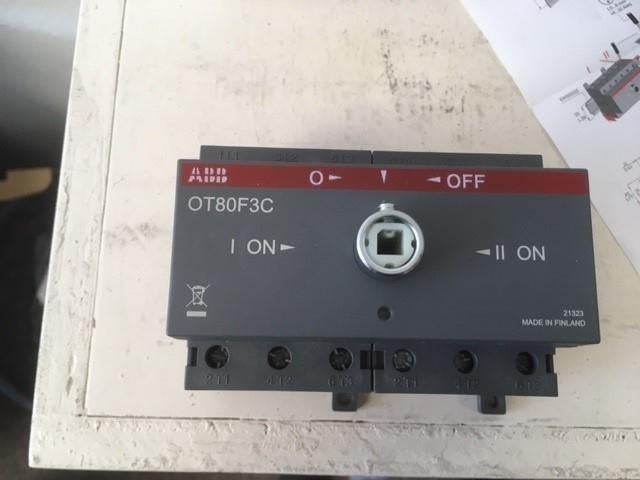 387. ABB omkeerschakelaar ip20 3P 80A, Ophalen of Verzenden, Nieuw