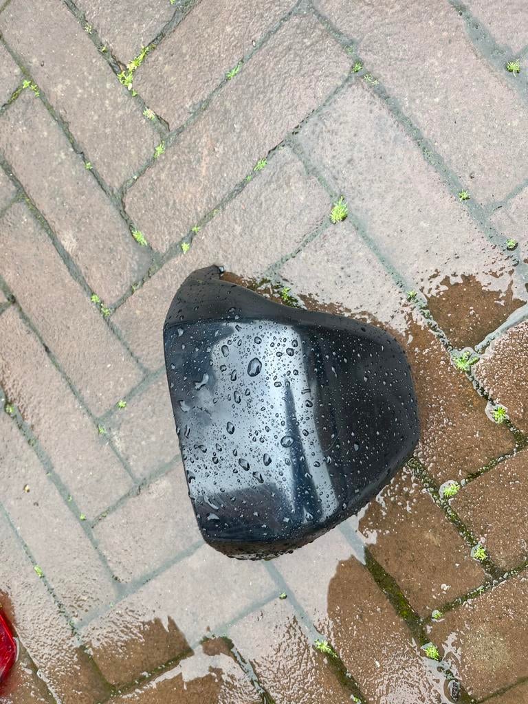 Zadel kapje Peugeot Speedfight 2, Fietsen en Brommers, Brommeronderdelen | Scooters, Ophalen of Verzenden, Gebruikt, Kap, Peugeot
