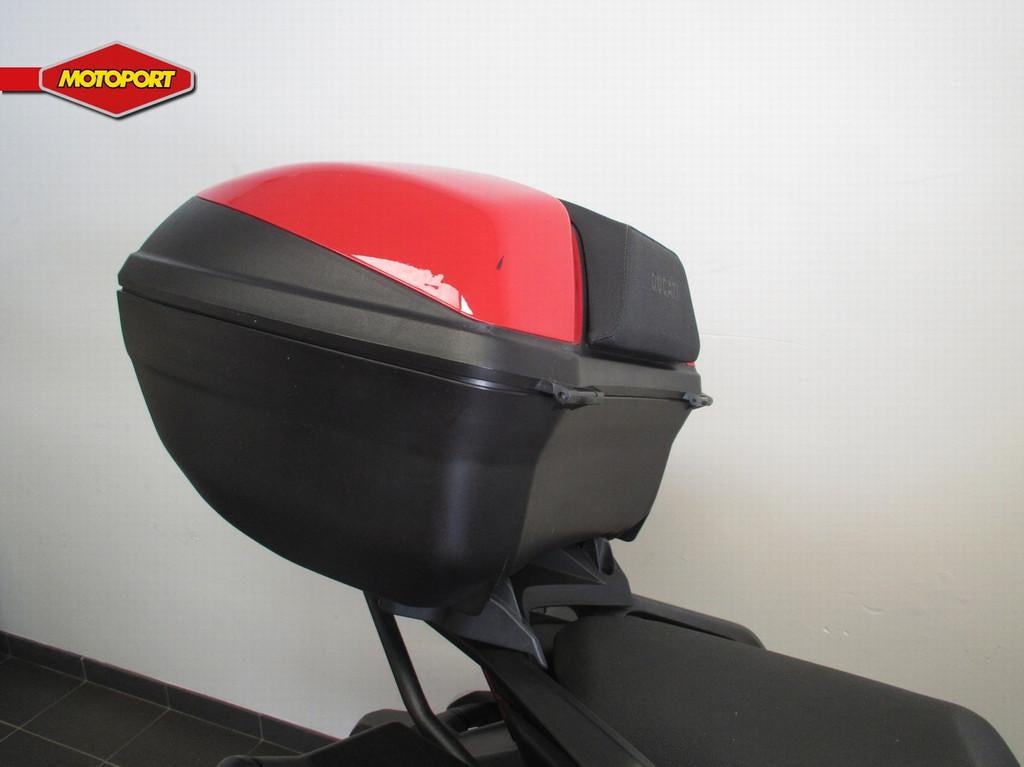 Ducati MULTISTRADA 1200 (bj 2013), Motoren, Motoren | Ducati, Bedrijf, Orves 390
92701  COLOMBES CEDEX, FR, Toermotor, Distributeur@ducati.fr
