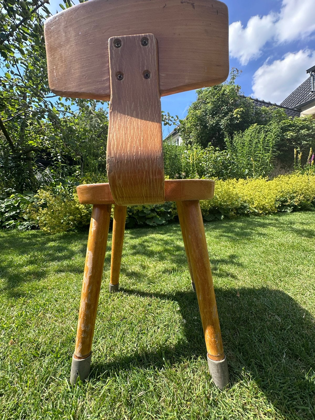 Massief houten kinderstoel kleuterklas - opknapper, Huis en Inrichting, Stoelen, Ophalen, Gebruikt, Bruin, Eén