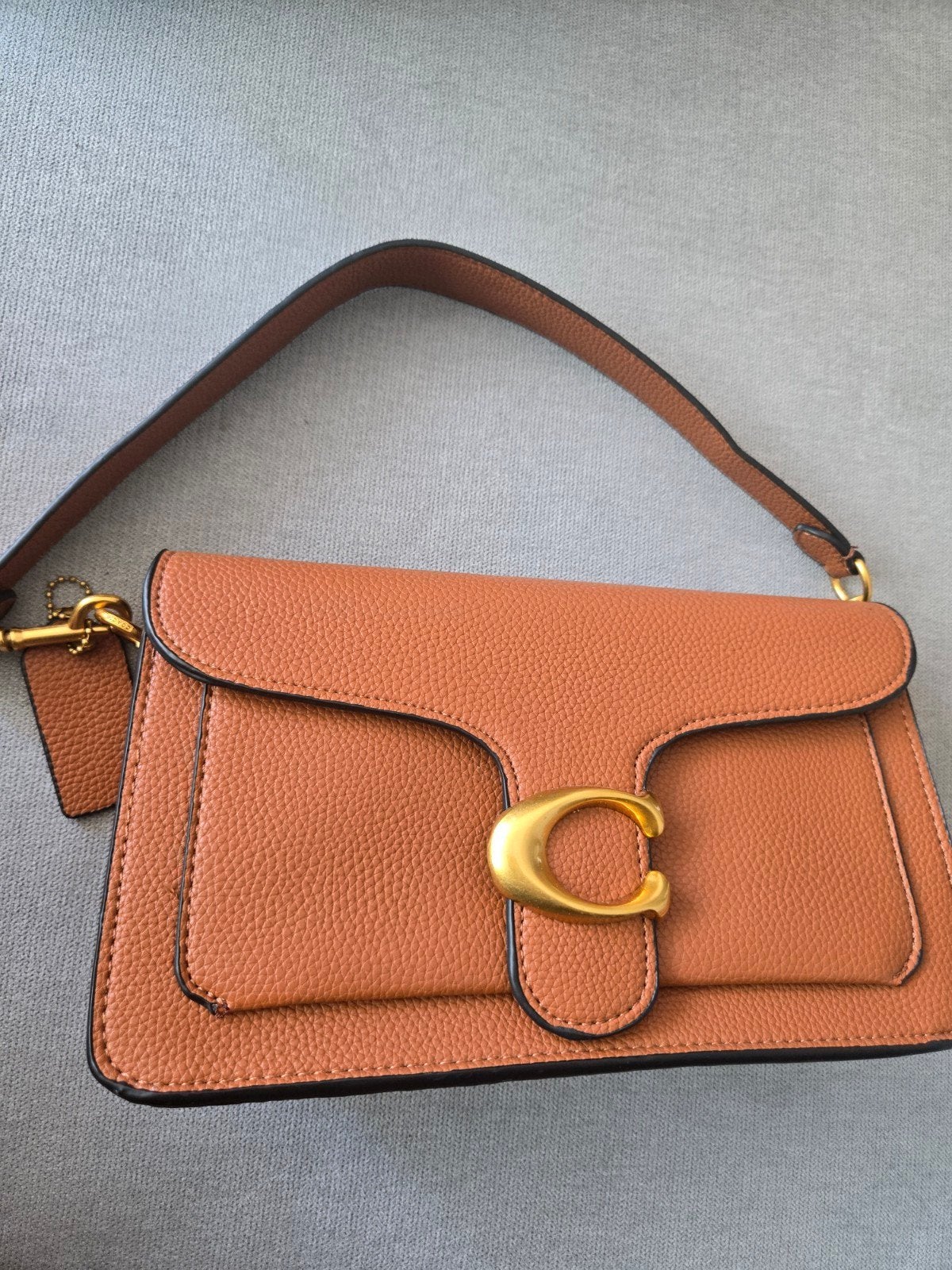 Coach Tabby dupe schoudertas - Zo goed als nieuw, Sieraden, Tassen en Uiterlijk, Tassen | Damestassen, Ophalen of Verzenden, Zo goed als nieuw