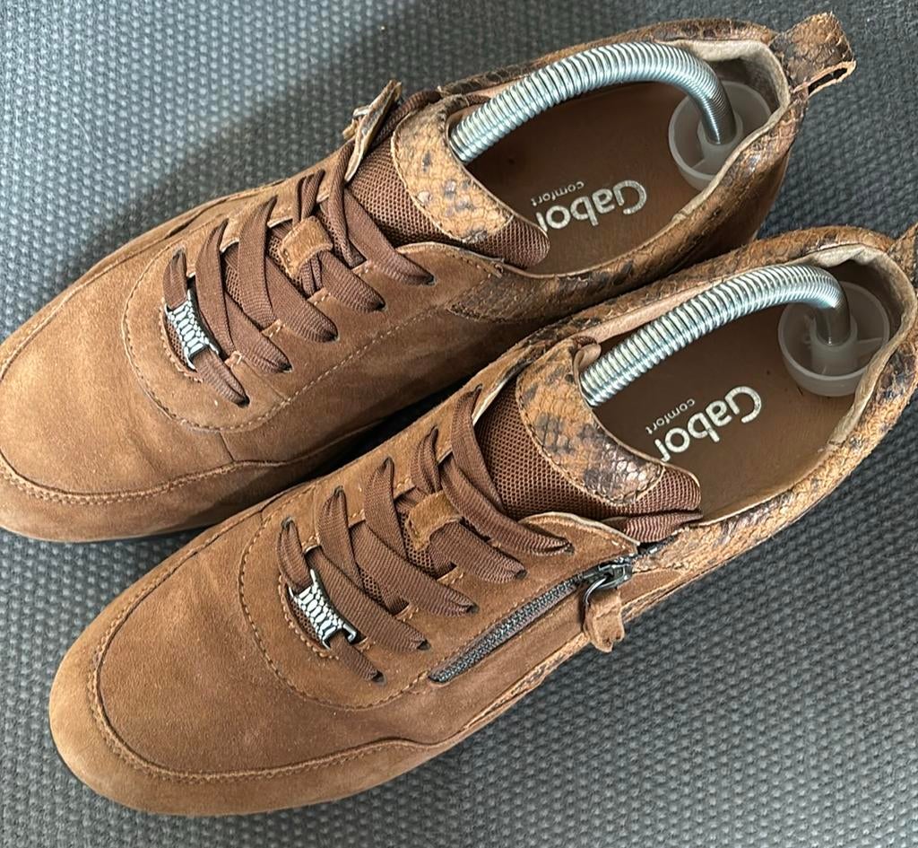 Gabor suede 43 G zgan, Ophalen of Verzenden, Zo goed als nieuw, Sneakers of Gympen