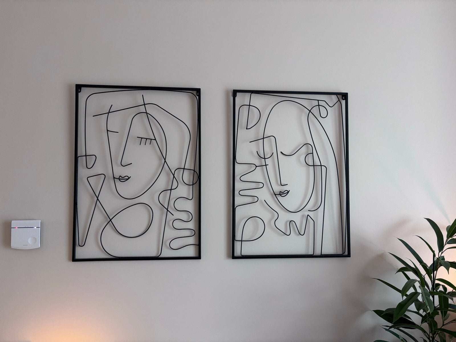 Set van 2 metalen wanddecoraties - abstracte gezichten, Metaal, Wandsculptuur, Zwart, Ophalen of Verzenden