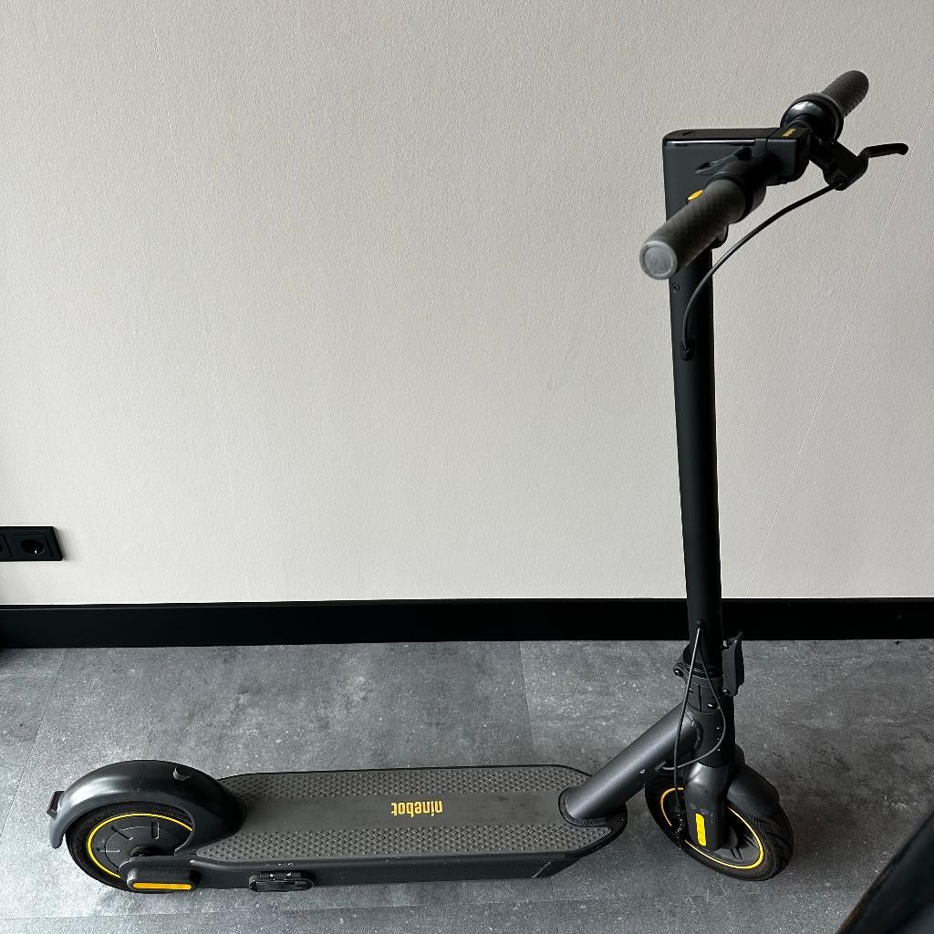 Ninebot MAX G30 by Segway elektrische step, Fietsen en Brommers, Steps, Ophalen, Gebruikt, Elektrische step (E-scooter), Ninebot by Segway