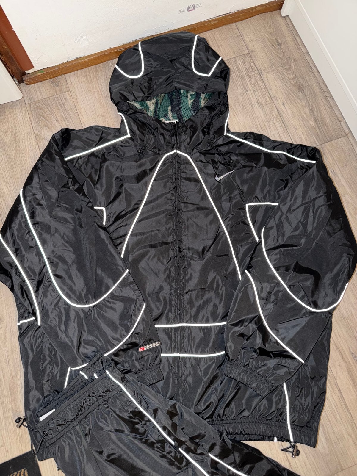 Corteiz nike trainingspak GLOEDNIEUW!, Maat 52/54 (L), Zwart, Ophalen of Verzenden, Zo goed als nieuw