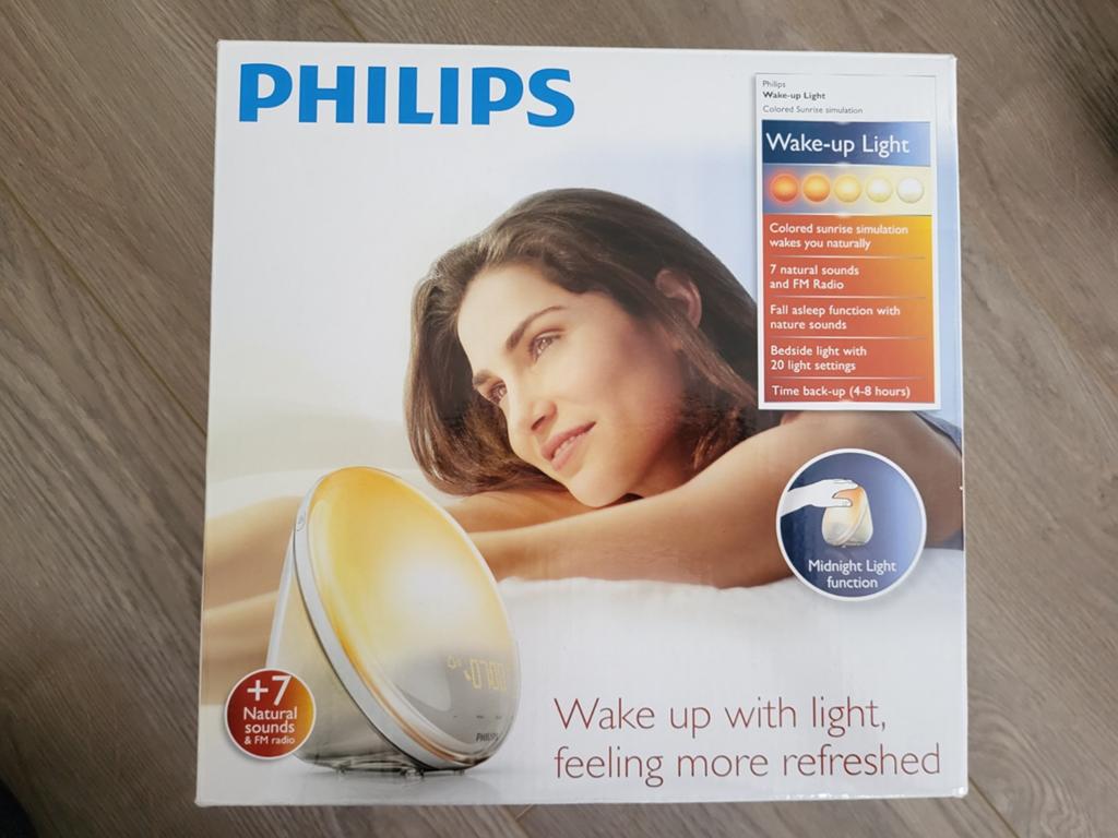 Philips HF3531 Wake-up Light met USB lader en inslaapmodus, Witgoed en Apparatuur, Wekkers, Zo goed als nieuw, Digitaal, Ophalen of Verzenden