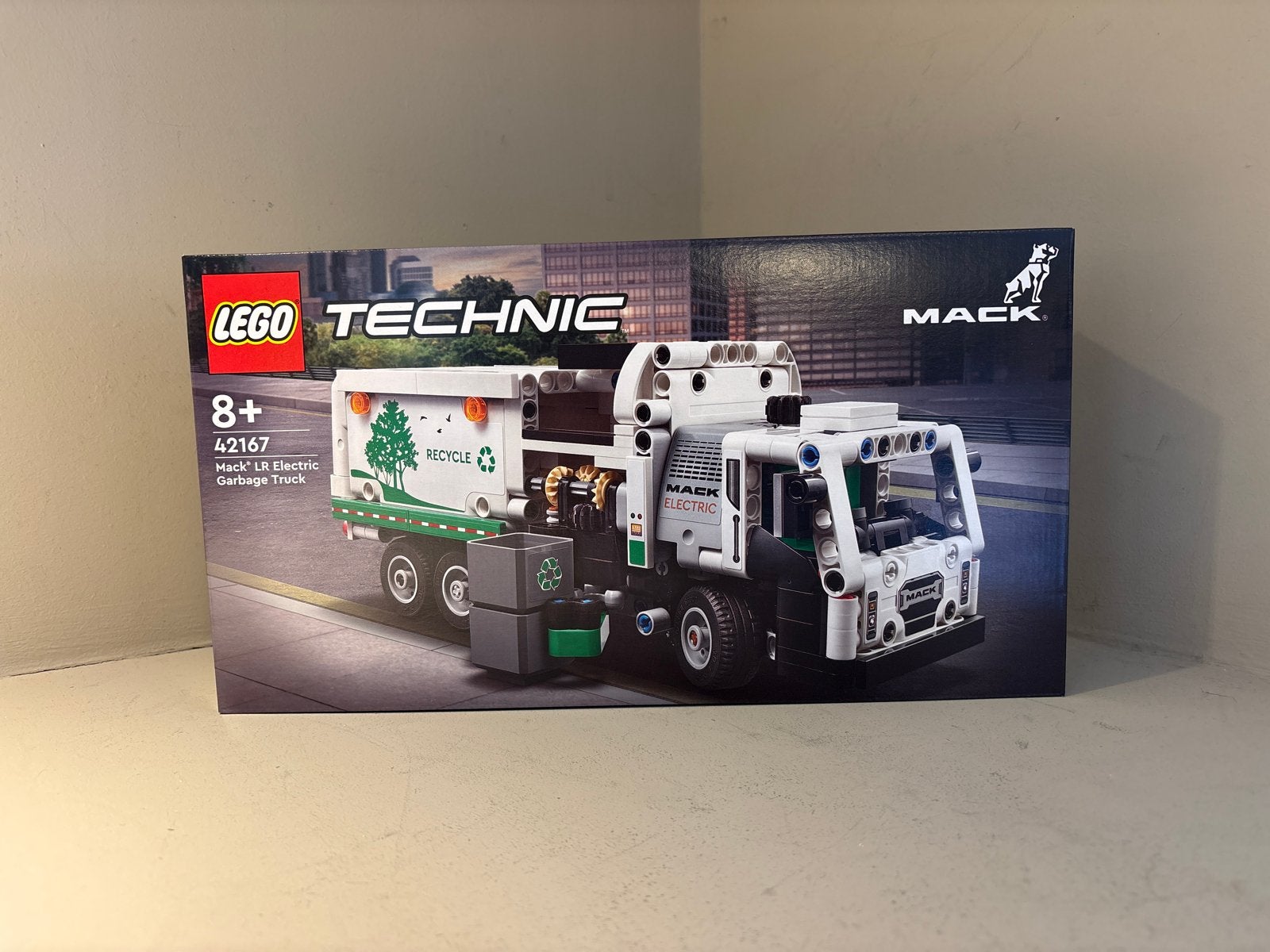 Geseald LEGO Technic Mack LR Elektrische Vuilniswagen 42167, Ophalen of Verzenden, Nieuw, Overige merken