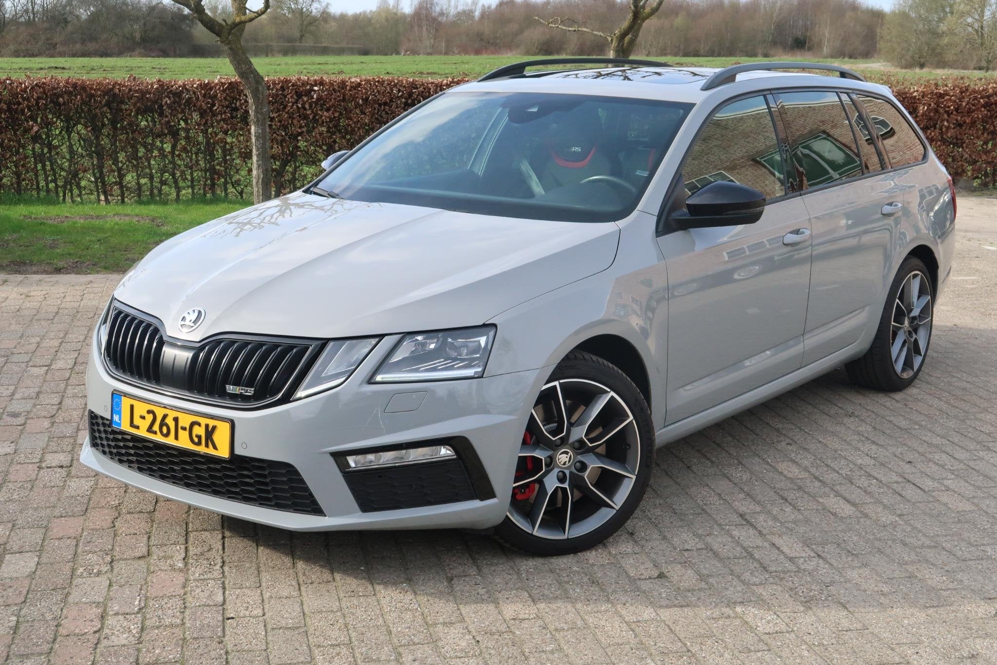 Skoda Octavia Combi 2.0 TSI RS 245 Business VRS PANO-DAK/TRE, Auto's, Skoda, Gebruikt, 4 cilinders, 245 pk, 1600 kg