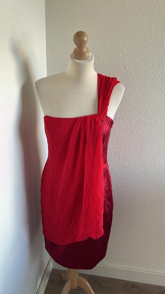Karen Millen maat 40 rode elegante cocktail jurk 1055, Maat 38/40 (M), Karen Millen, Karen Millen, Ophalen of Verzenden