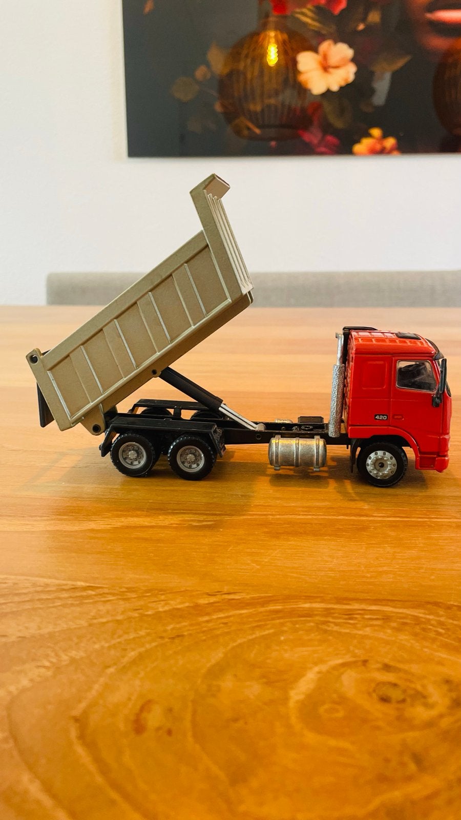 Set van 5 Volvo en DAF modelvrachtwagens, Overige merken, Gebruikt, 1:50 of kleiner, Ophalen of Verzenden